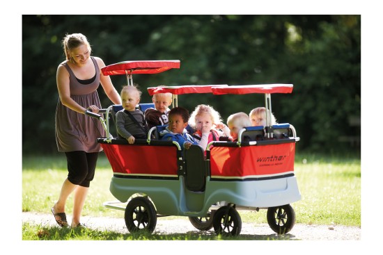 Winther Turtle Kinderbus für 6 Kinder inkl. 3 Sonnendächern