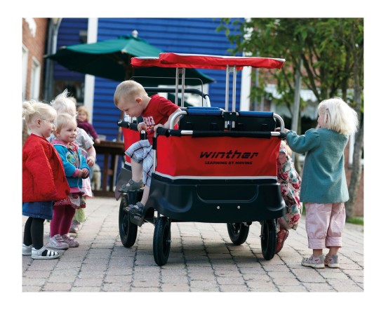 Preview: Winther Turtle Kinderbus für 4 Kinder inkl. Sonnen- und Regenschutz