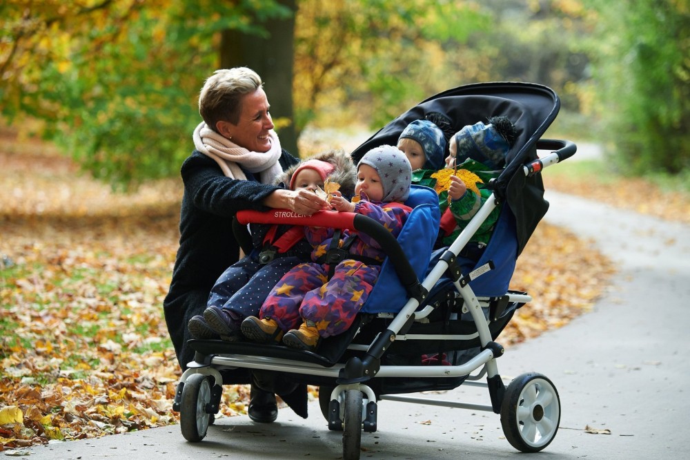 buggy 4 Kids mit 4 Kindern